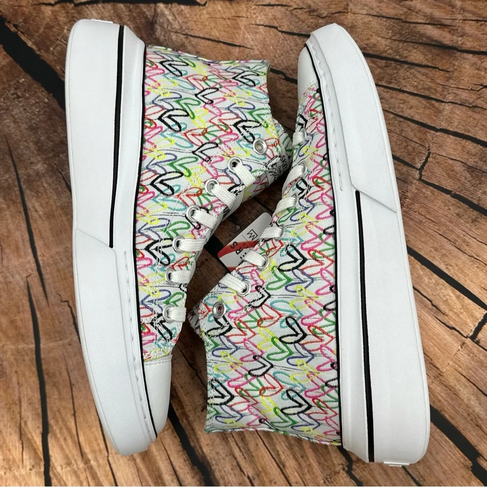 Skechers JGOLDCROWN Platform Shoes Embroidered Hearts High Top Shoes Size 9.5